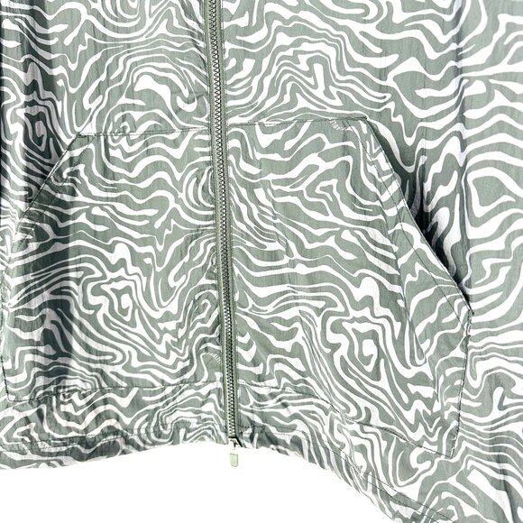 Fabletics Oversized Flyweight Pewter Gray Zebra Print Reflective Windbreaker XL - Picture 10 of 12